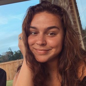 Meet your Posher, Marissa